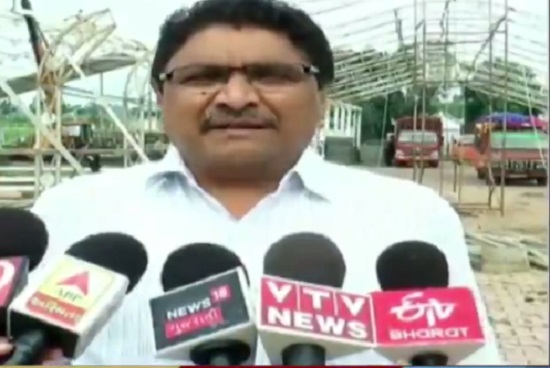 narmada collector on modi visit