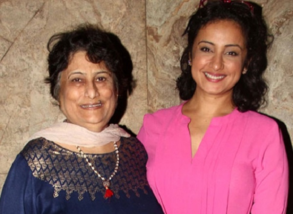 Divya Dutta with Mother 1