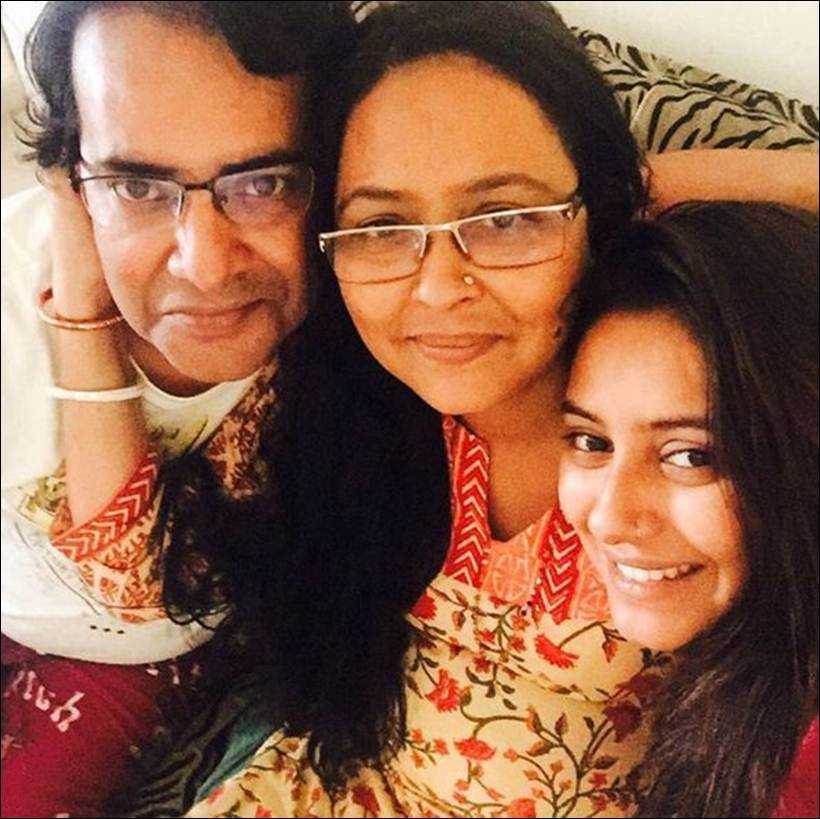 Pratyusha Banerjee Parents 1