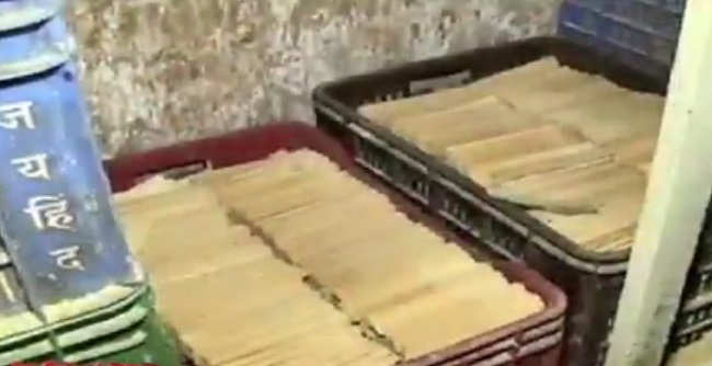 duplicate biscuit factory raided in ahmedabad