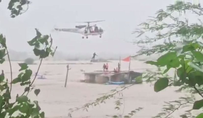 gujarat rain rescue