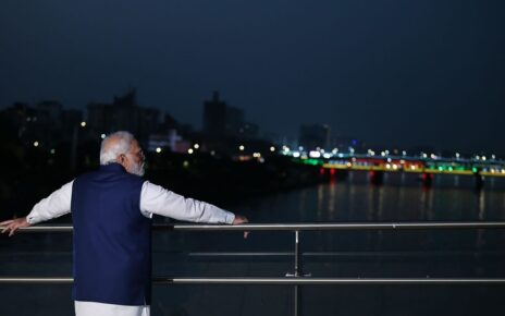 pm looking at bridge